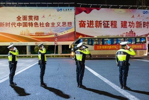 广州援沪爆料最新消息今天,战“疫”一线的坚守与支援纪实 第3张 广州援沪爆料最新消息今天,战“疫”一线的坚守与支援纪实 第3张